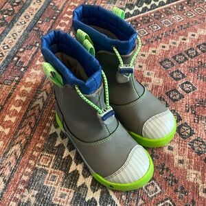 Keen lined waterproof boots